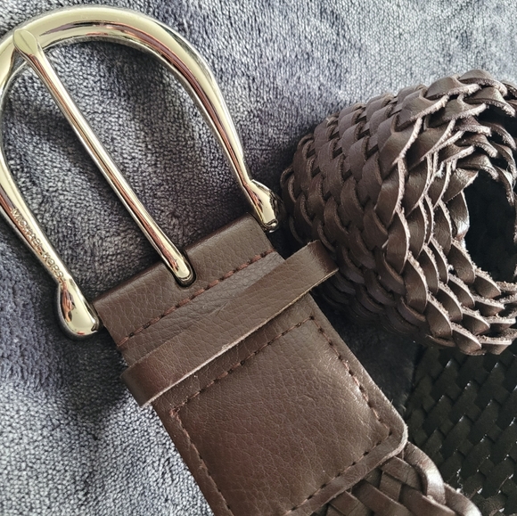 Michael Kors Leather Belt - Picture 8 of 9